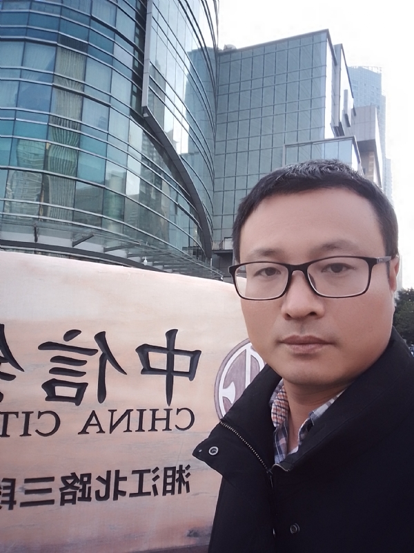 晚秋的第一张照片--长沙王婆说媒