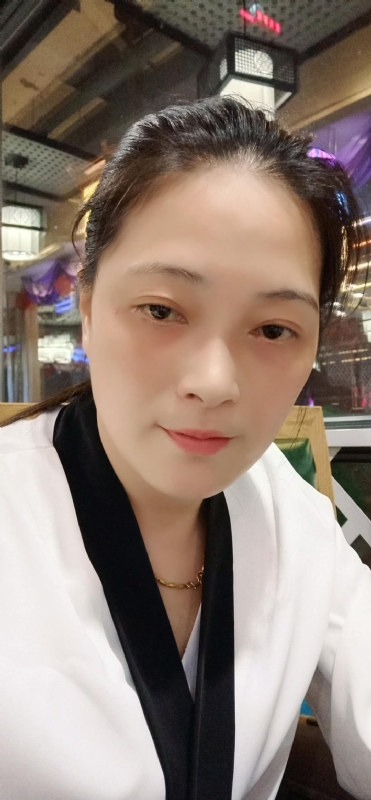 白萝卜的第三张照片--长沙王婆说媒